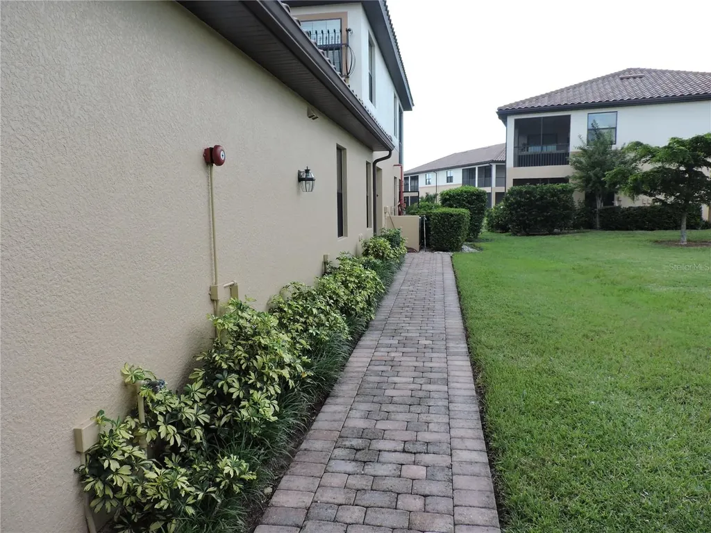 20201 Ragazza Circle Venice FL 34293