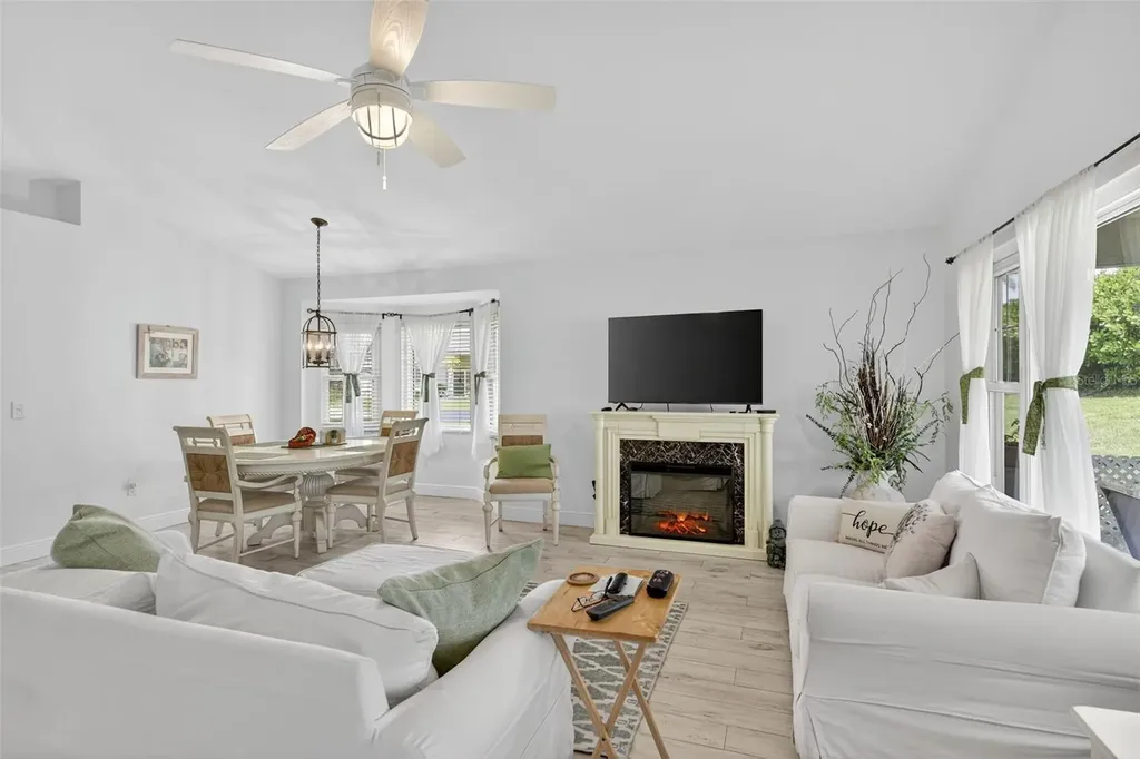 2070 King Tarpon Drive Punta Gorda FL 33955