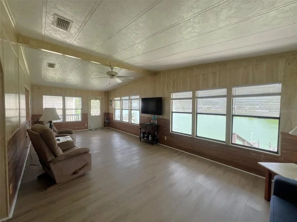 2055 S Floral Avenue Bartow FL 33830