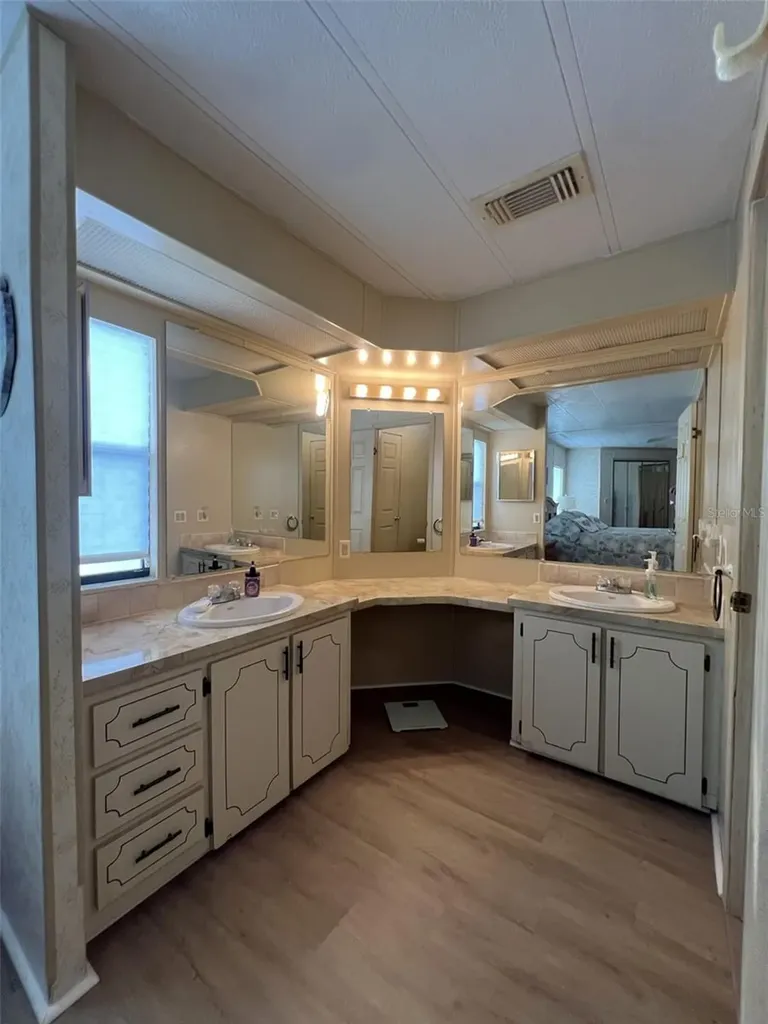 2055 S Floral Avenue Bartow FL 33830