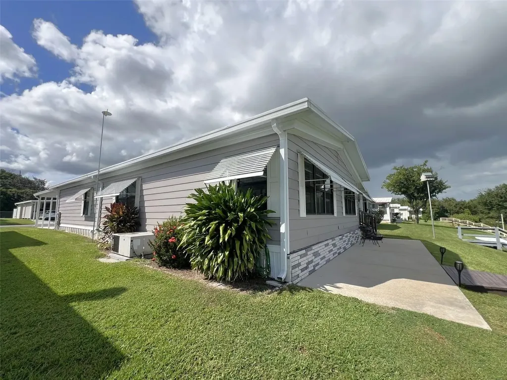 2055 S Floral Avenue Bartow FL 33830