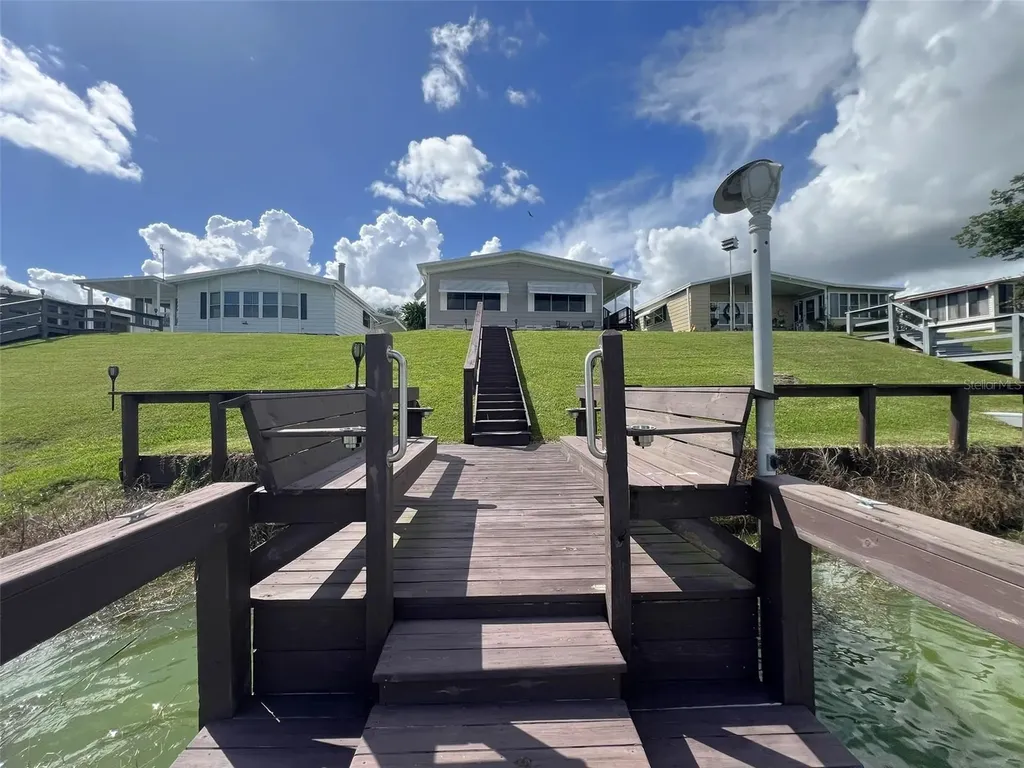2055 S Floral Avenue Bartow FL 33830