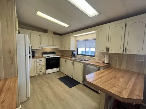 2055 S Floral Avenue Bartow FL 33830