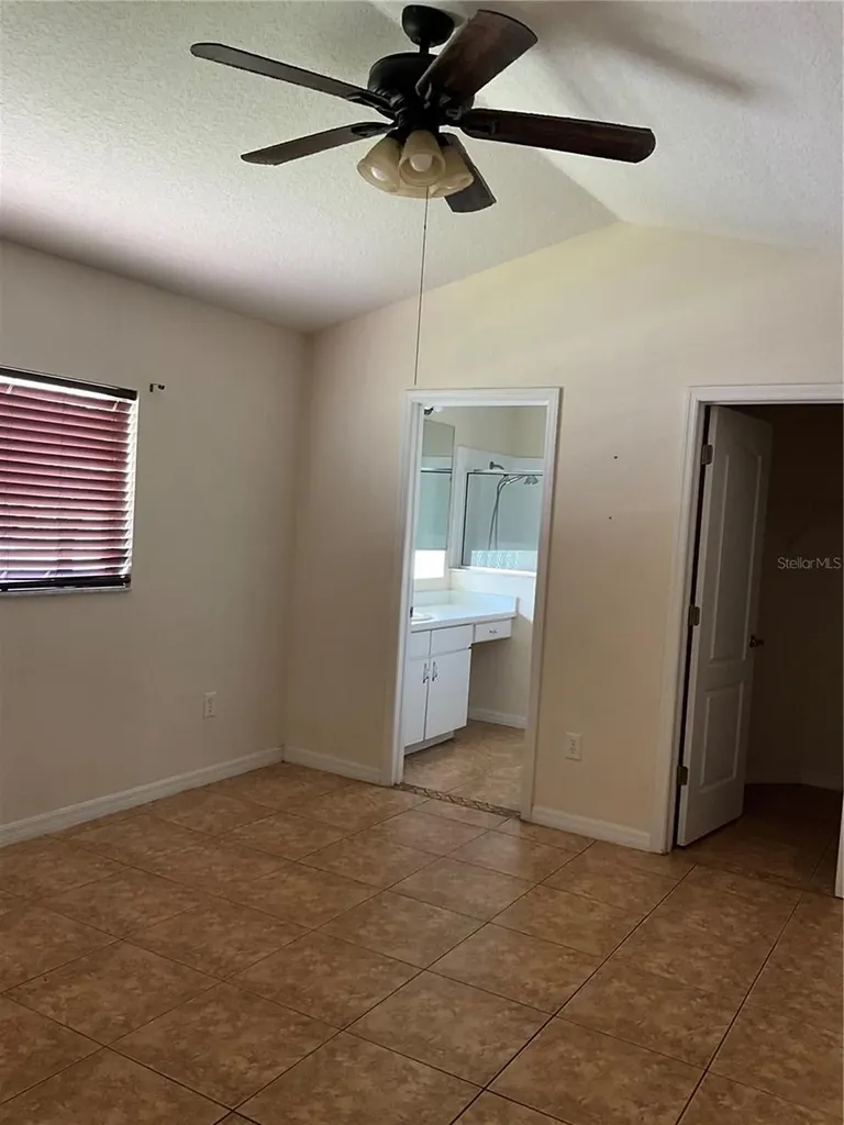 8828 Sea Island Way Tampa FL 33635