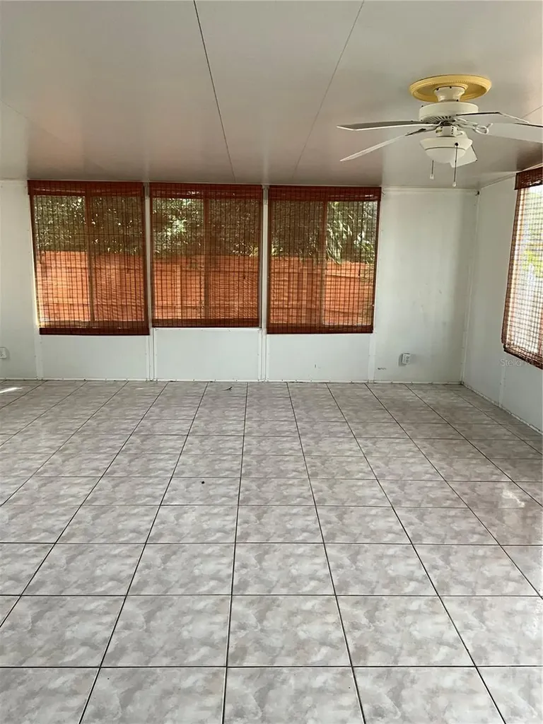8828 Sea Island Way Tampa FL 33635
