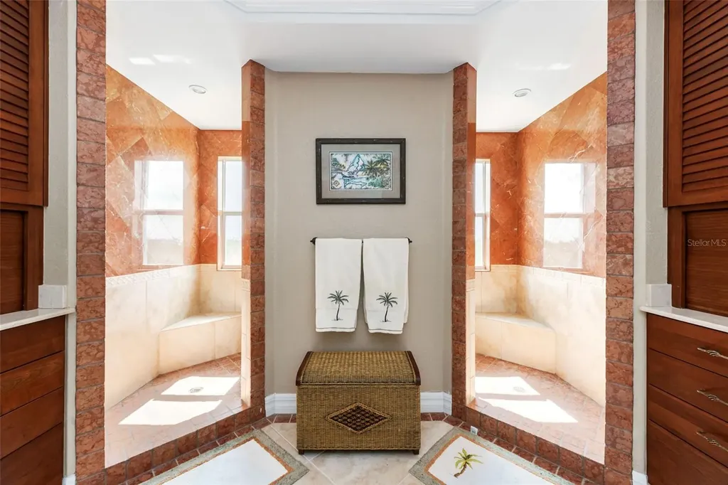 1420 Beach Road Englewood FL 34223