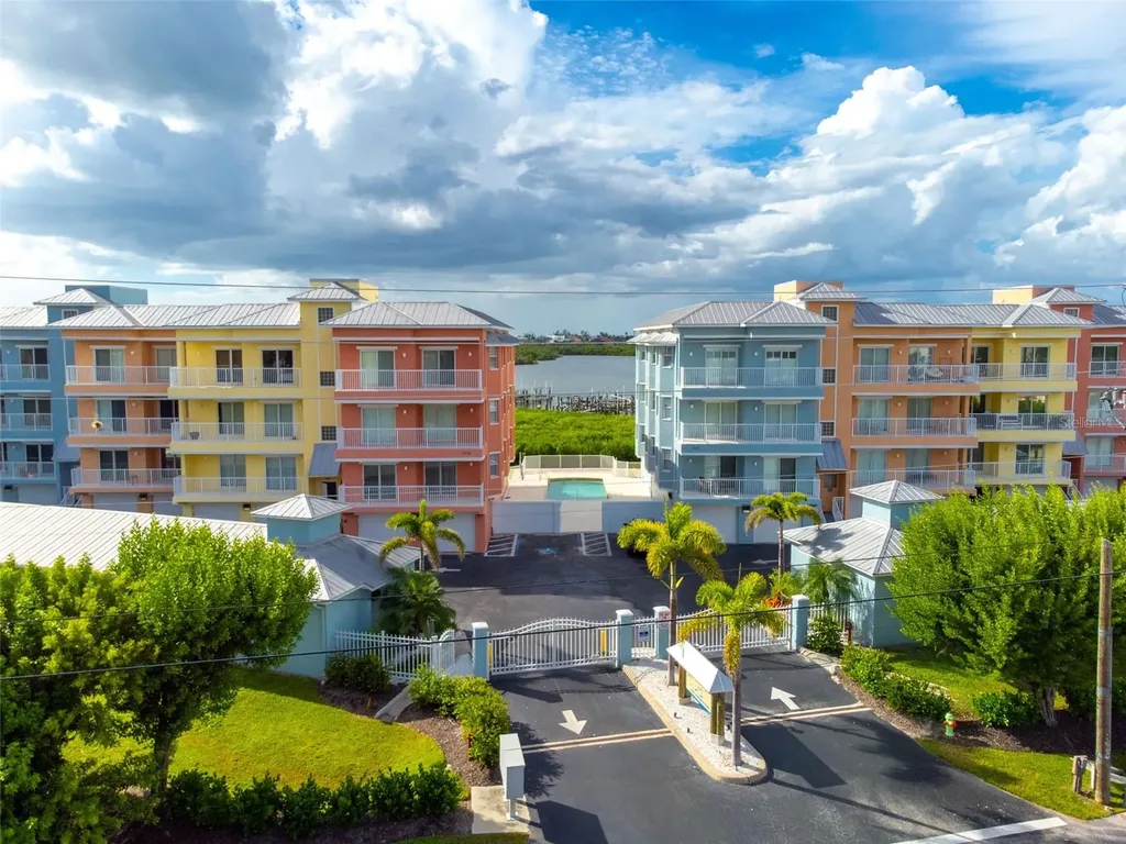 1420 Beach Road Englewood FL 34223