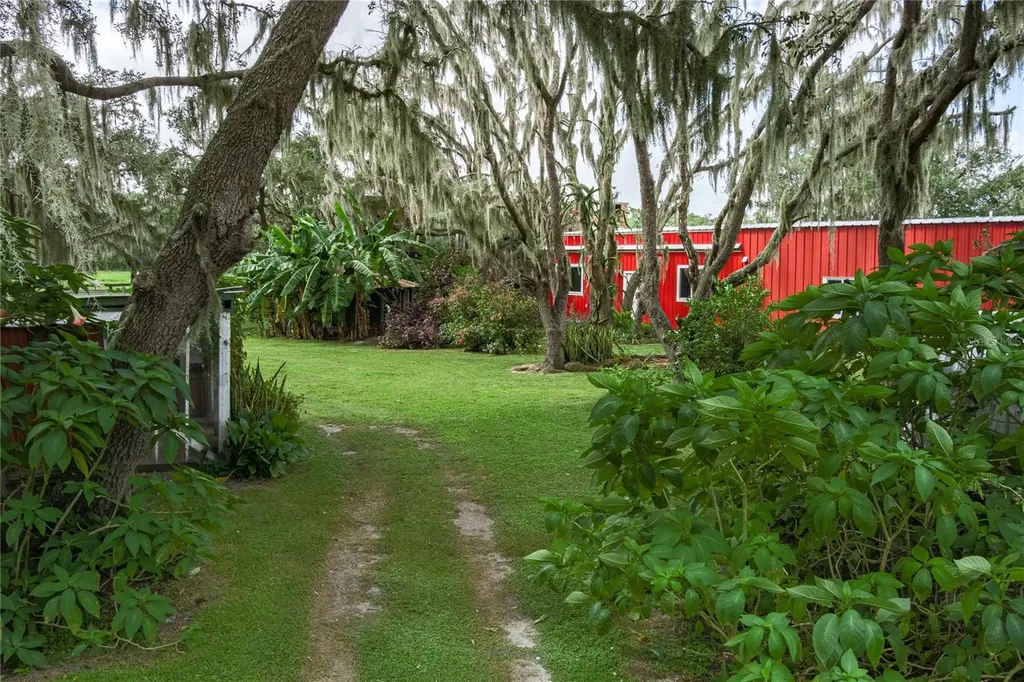 1126 County Road 665 Ona FL 33865