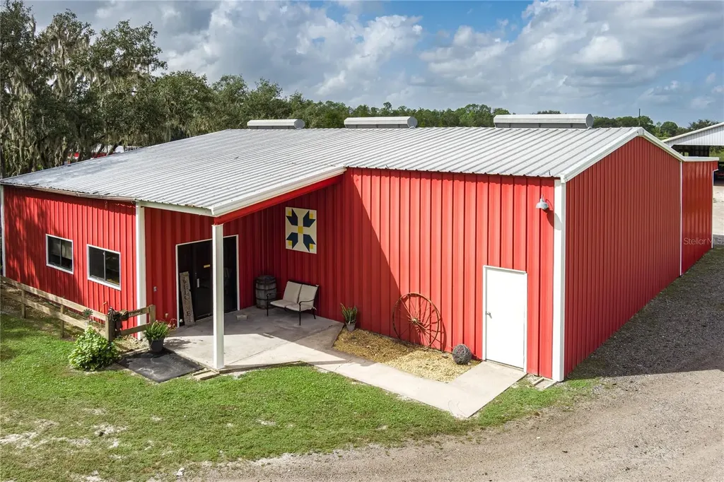 1126 County Road 665 Ona FL 33865