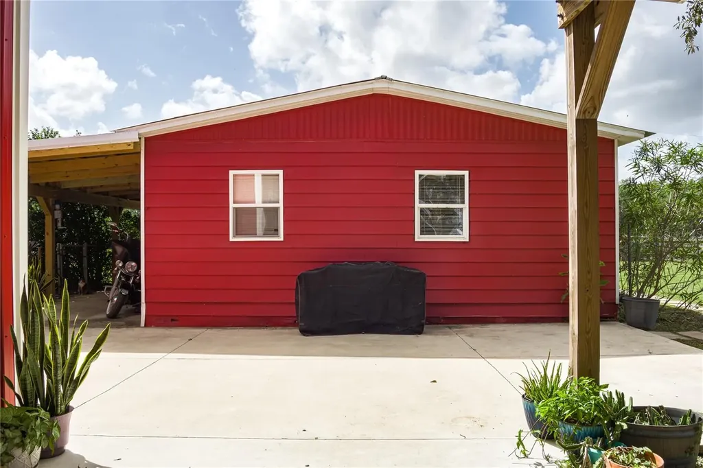 1126 County Road 665 Ona FL 33865