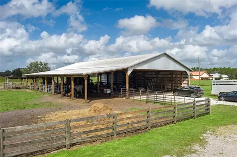 1126 County Road 665 Ona FL 33865