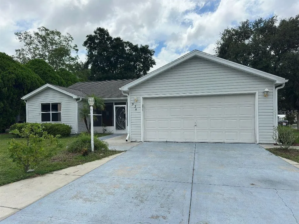 534 Saint Andrews Court Lady Lake FL 32159