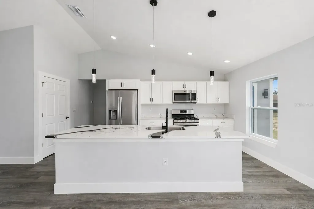 8001 SW 135th Loop Ocala FL 34473