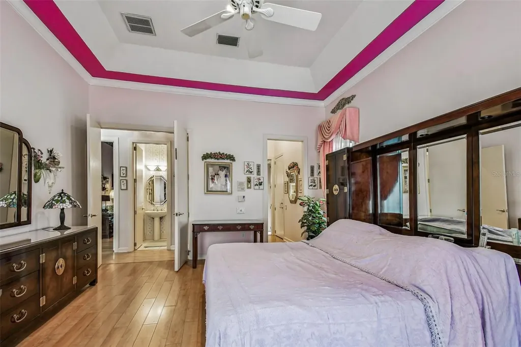 8675 Buttonwood Lane N Pinellas Park FL 33782