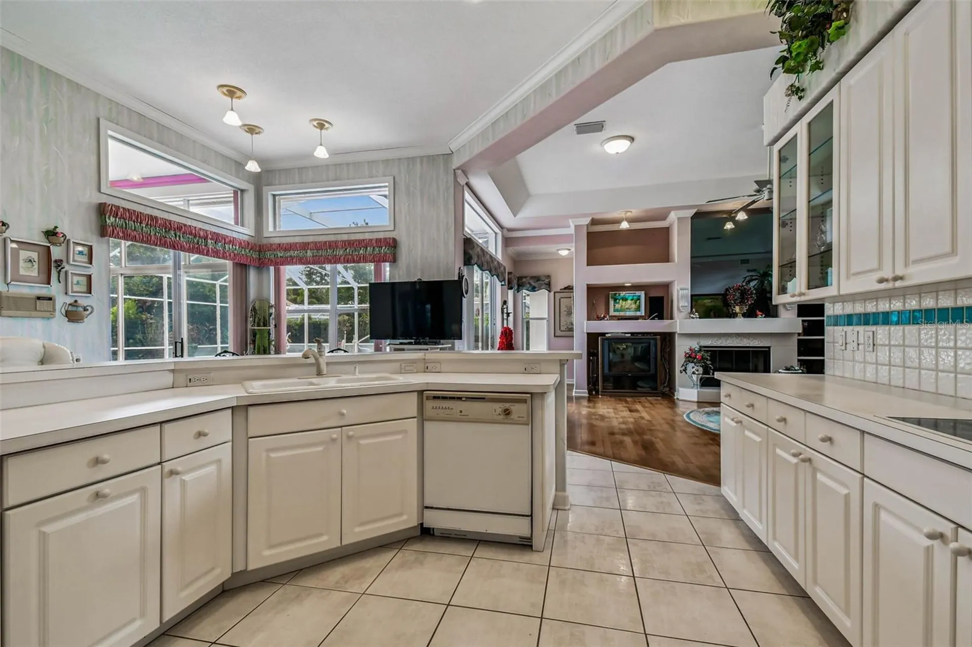8675 Buttonwood Lane N Pinellas Park FL 33782
