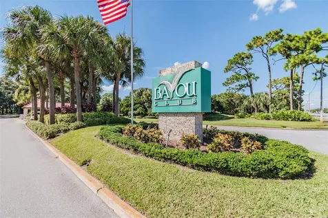 8675 Buttonwood Lane N Pinellas Park FL 33782