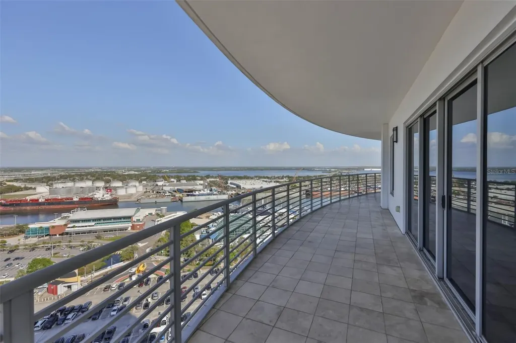 1209 E Cumberland Avenue Tampa FL 33602