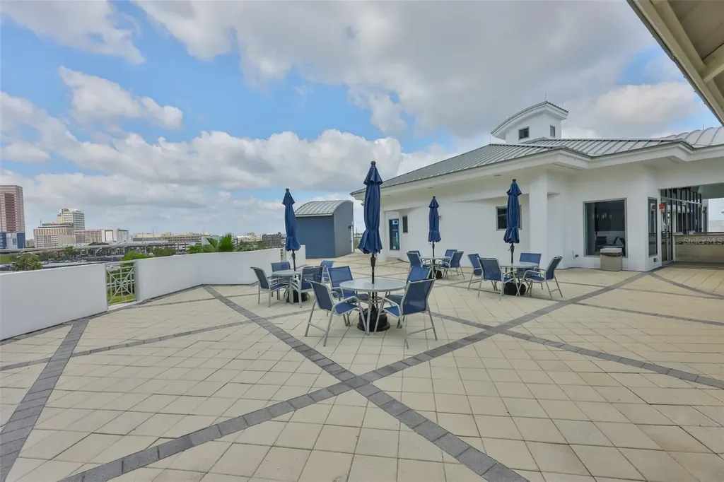 1209 E Cumberland Avenue Tampa FL 33602