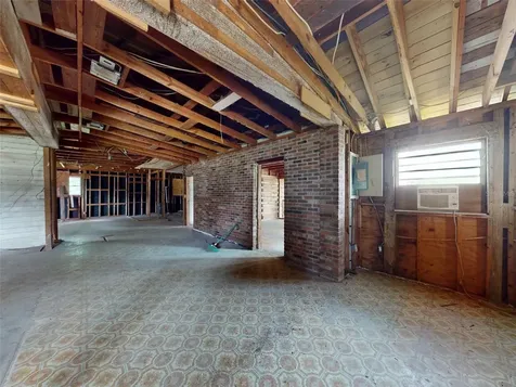 120 Railroad Avenue Osteen FL 32764