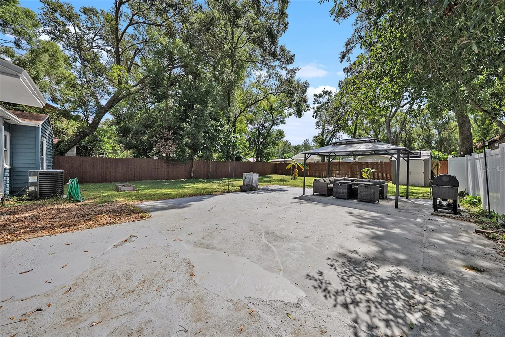 1209 E Flora Street Tampa FL 33604