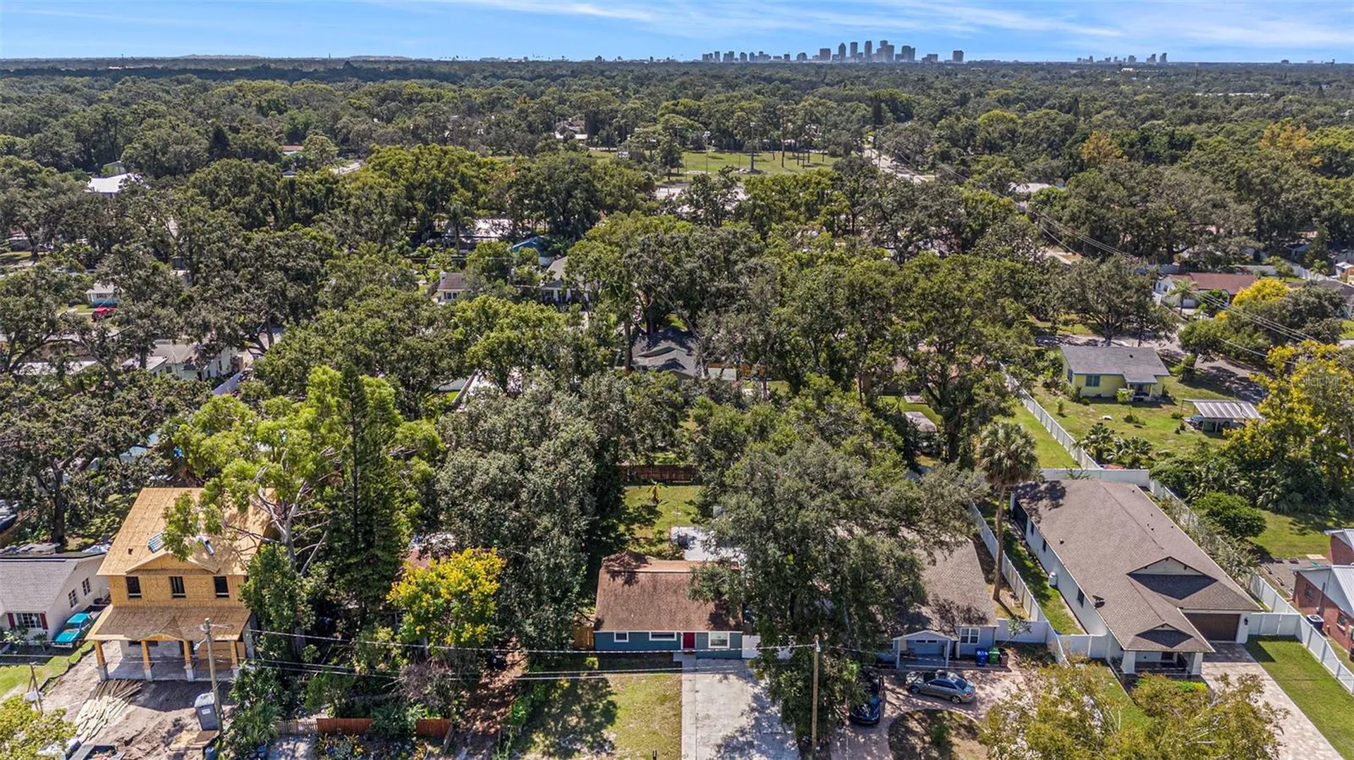 1209 E Flora Street Tampa FL 33604