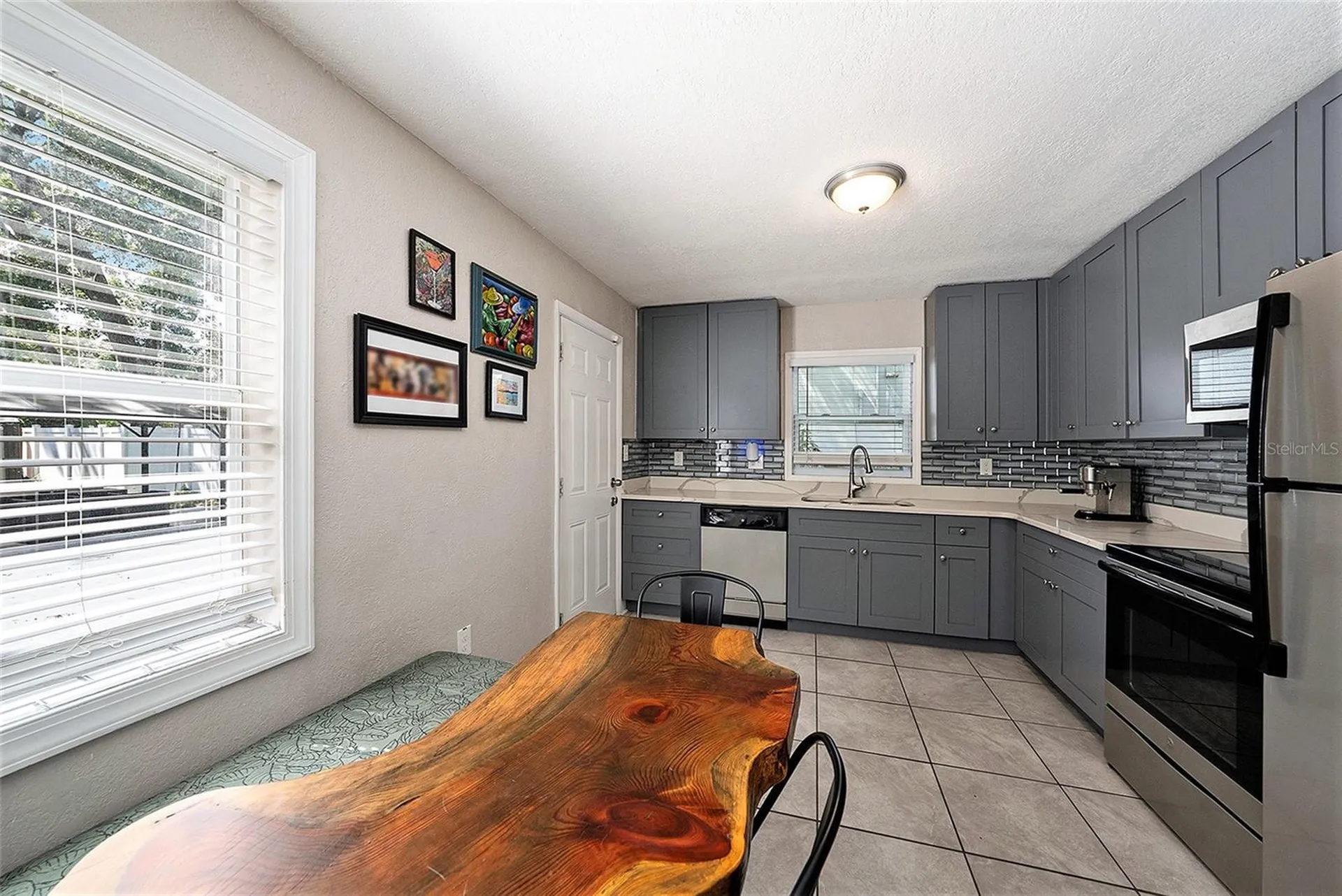 1209 E Flora Street Tampa FL 33604