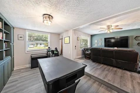 1209 E Flora Street Tampa FL 33604