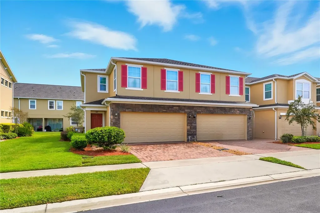 1617 Mohegan Boulevard Kissimmee FL 34744