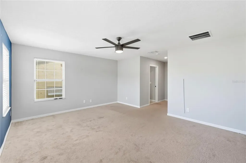 1617 Mohegan Boulevard Kissimmee FL 34744