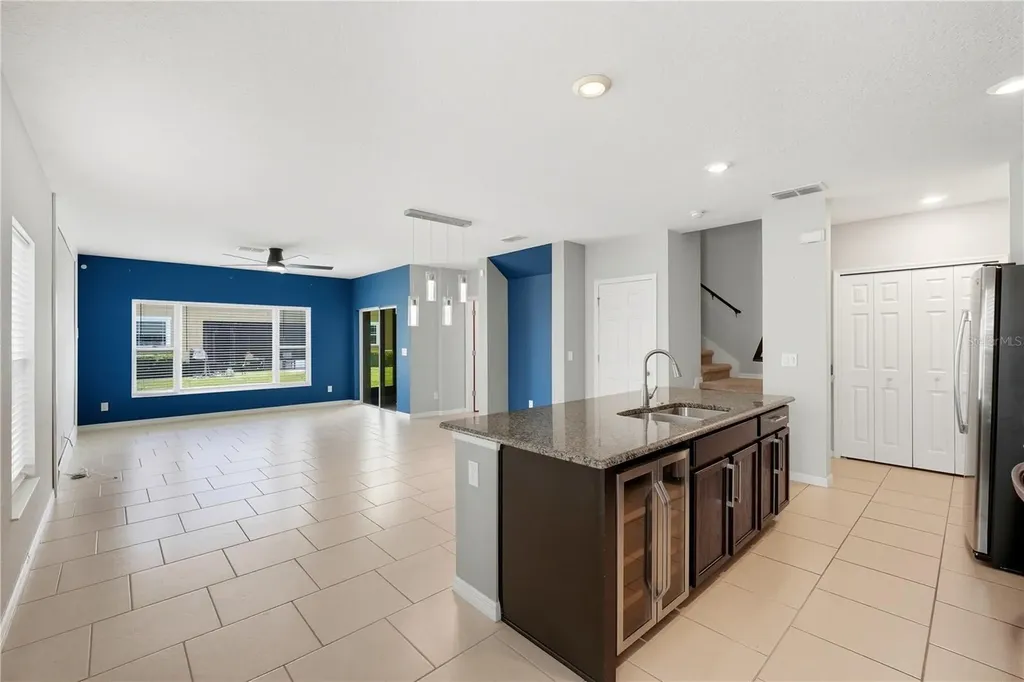 1617 Mohegan Boulevard Kissimmee FL 34744