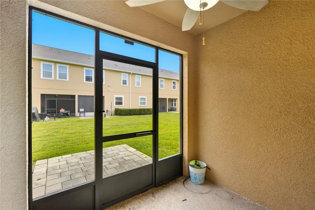 1617 Mohegan Boulevard Kissimmee FL 34744