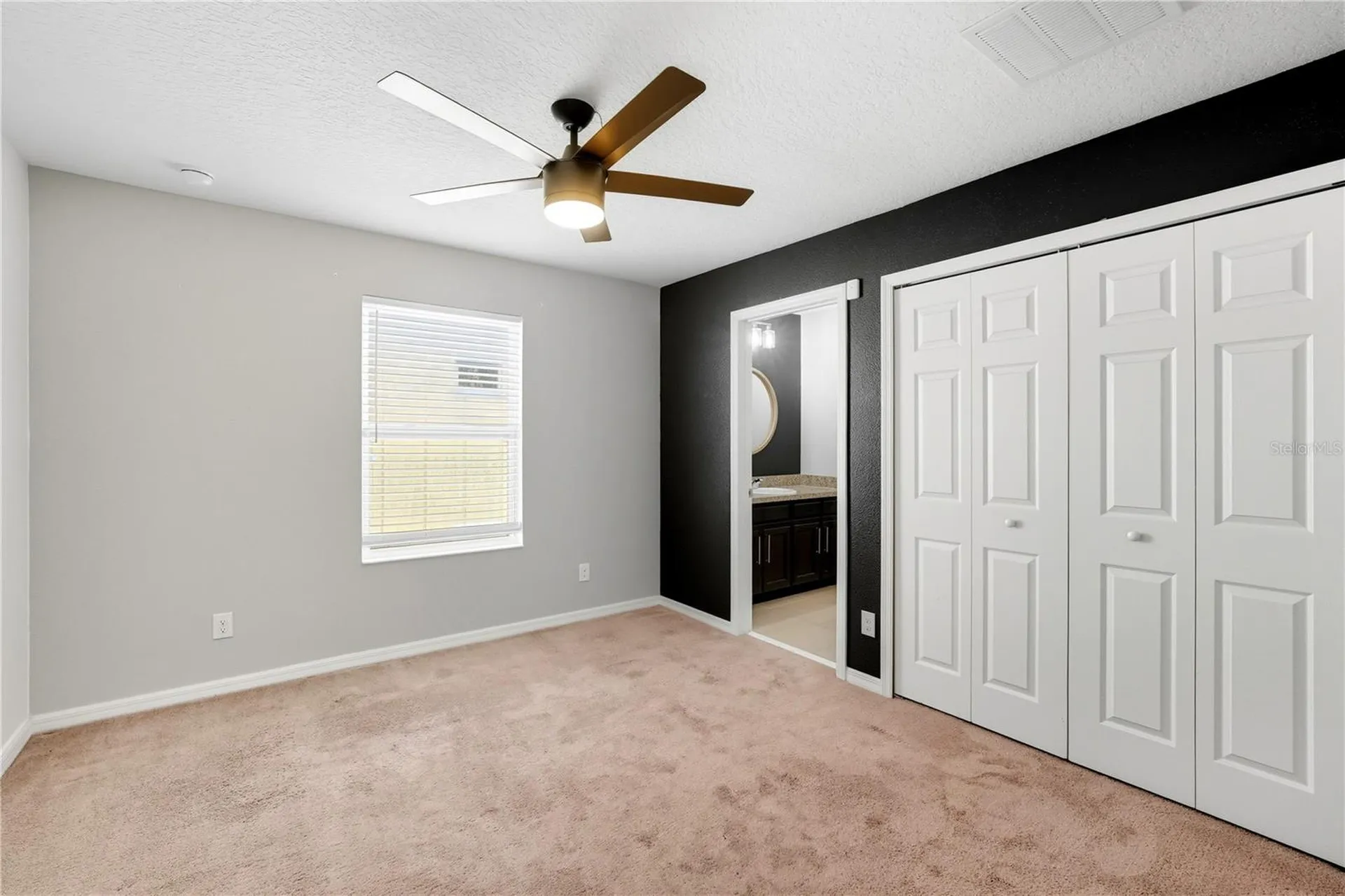 1617 Mohegan Boulevard Kissimmee FL 34744