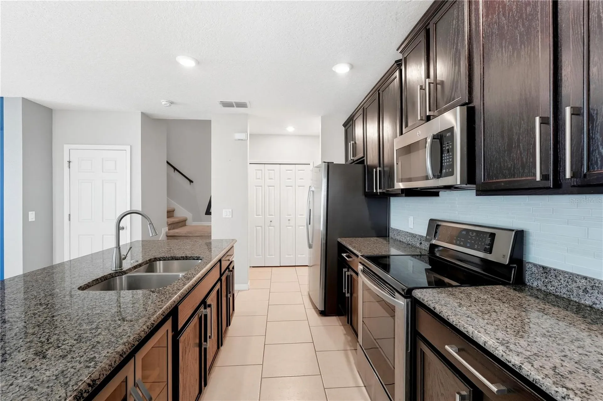 1617 Mohegan Boulevard Kissimmee FL 34744