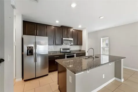 1617 Mohegan Boulevard Kissimmee FL 34744