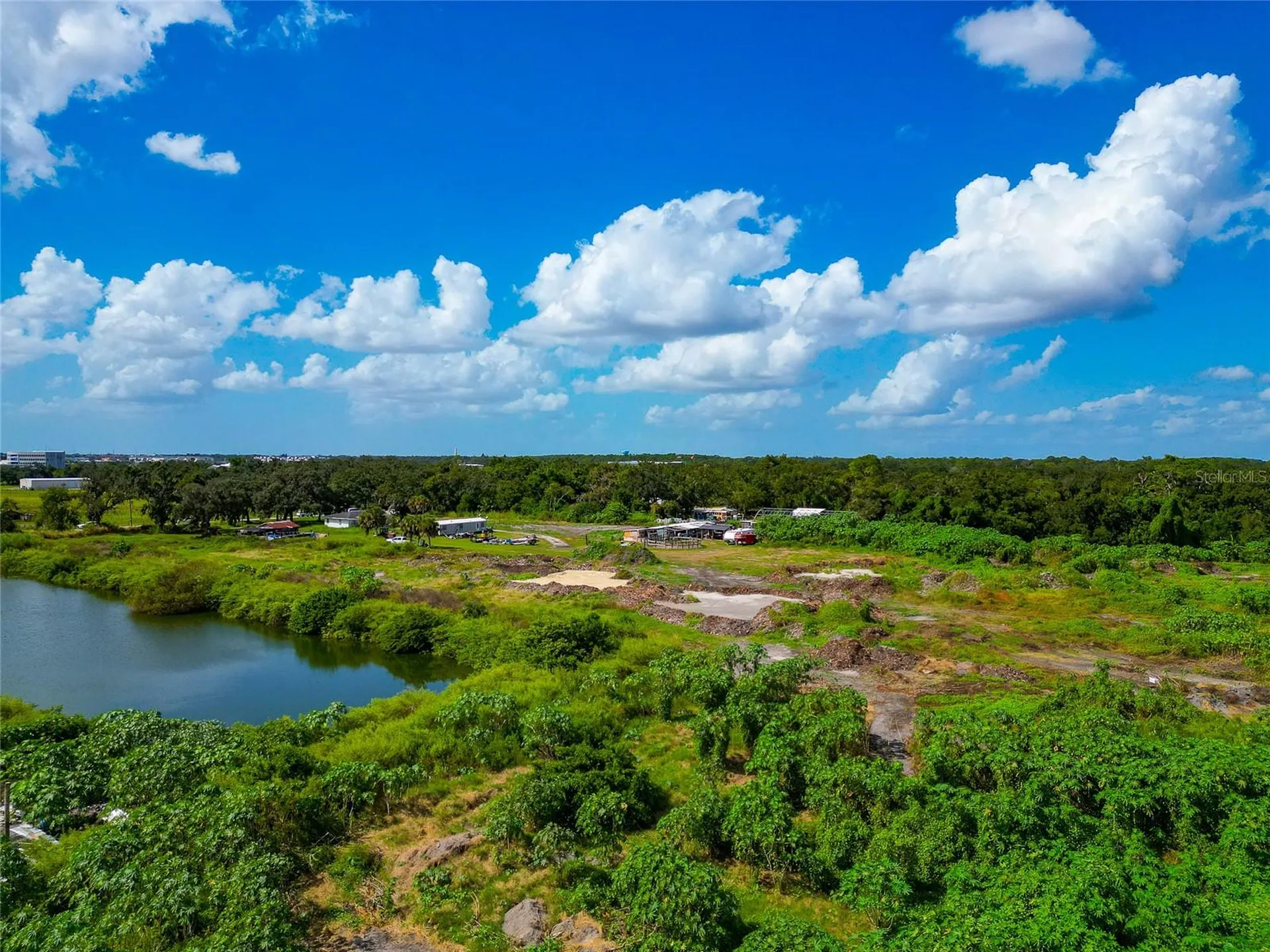 301 East Road Sarasota FL 34240