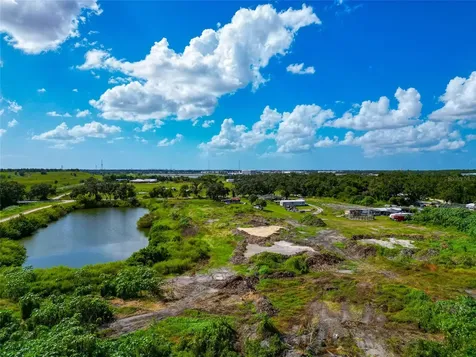 301 East Road Sarasota FL 34240