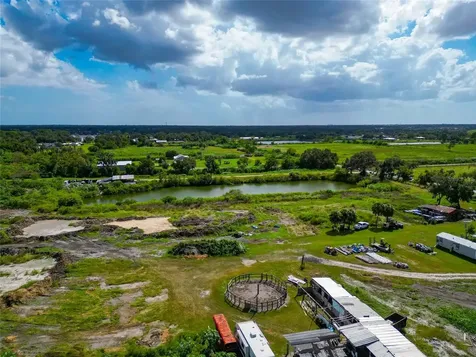 301 East Road Sarasota FL 34240