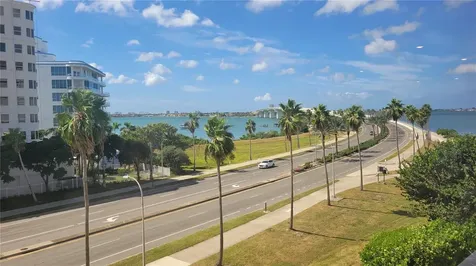 11 Sunset Drive Sarasota FL 34236