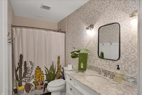 710 Hancock Avenue Sarasota FL 34232