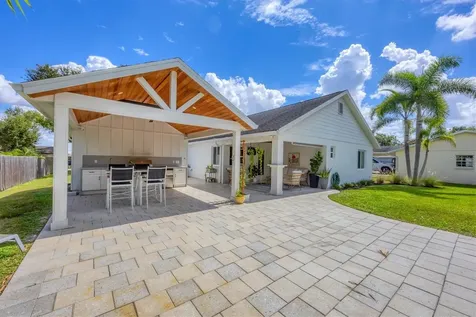 710 Hancock Avenue Sarasota FL 34232