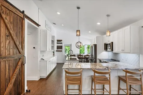 710 Hancock Avenue Sarasota FL 34232