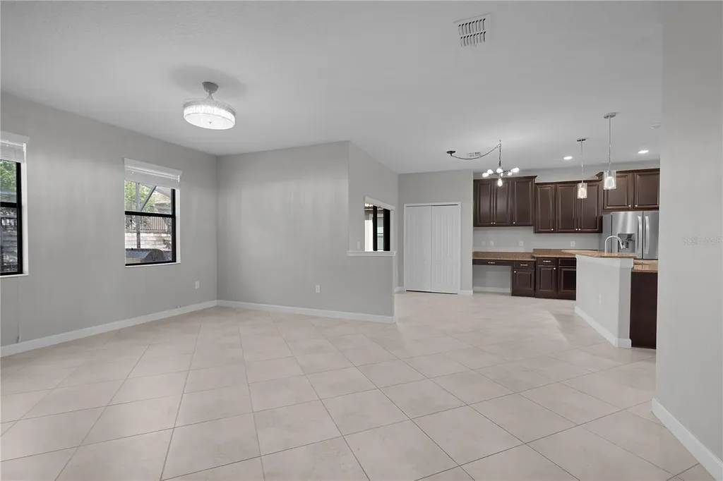 1316 Gleneagles Lane Davenport FL 33896