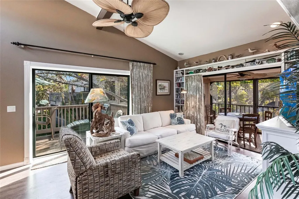 1611 Clower Creek Drive Sarasota FL 34231