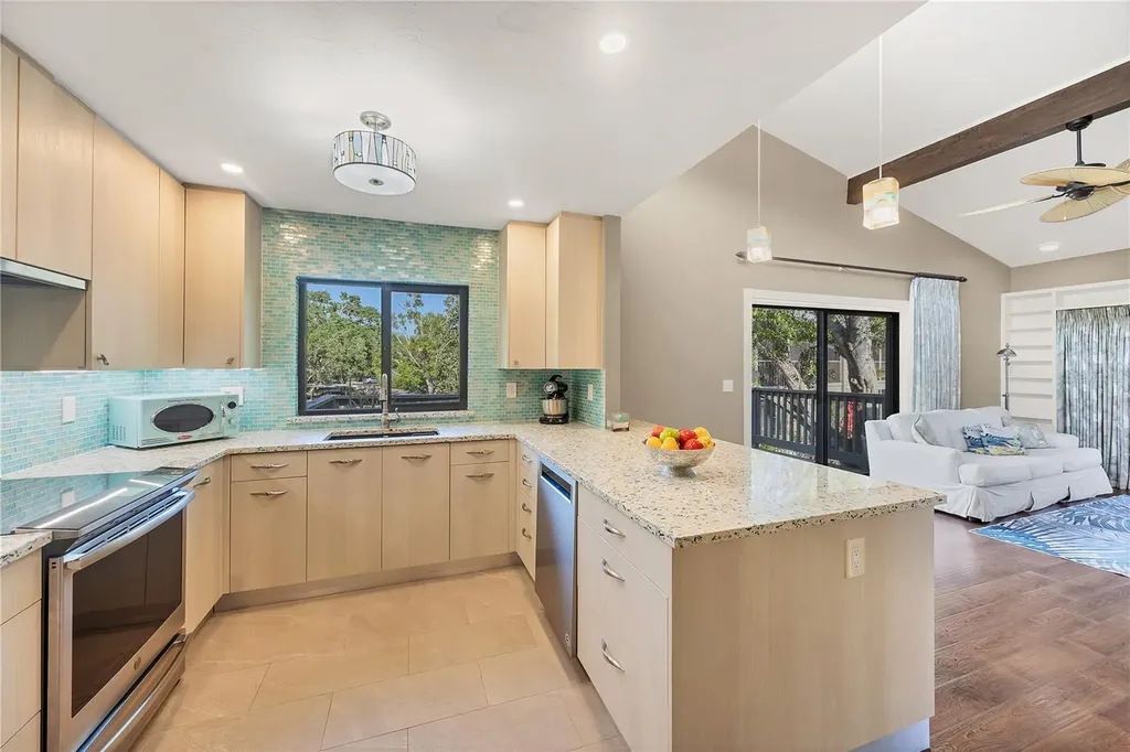 1611 Clower Creek Drive Sarasota FL 34231