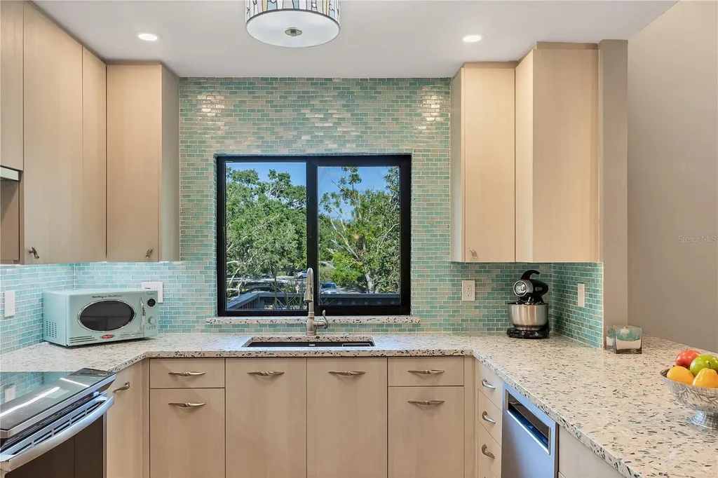 1611 Clower Creek Drive Sarasota FL 34231
