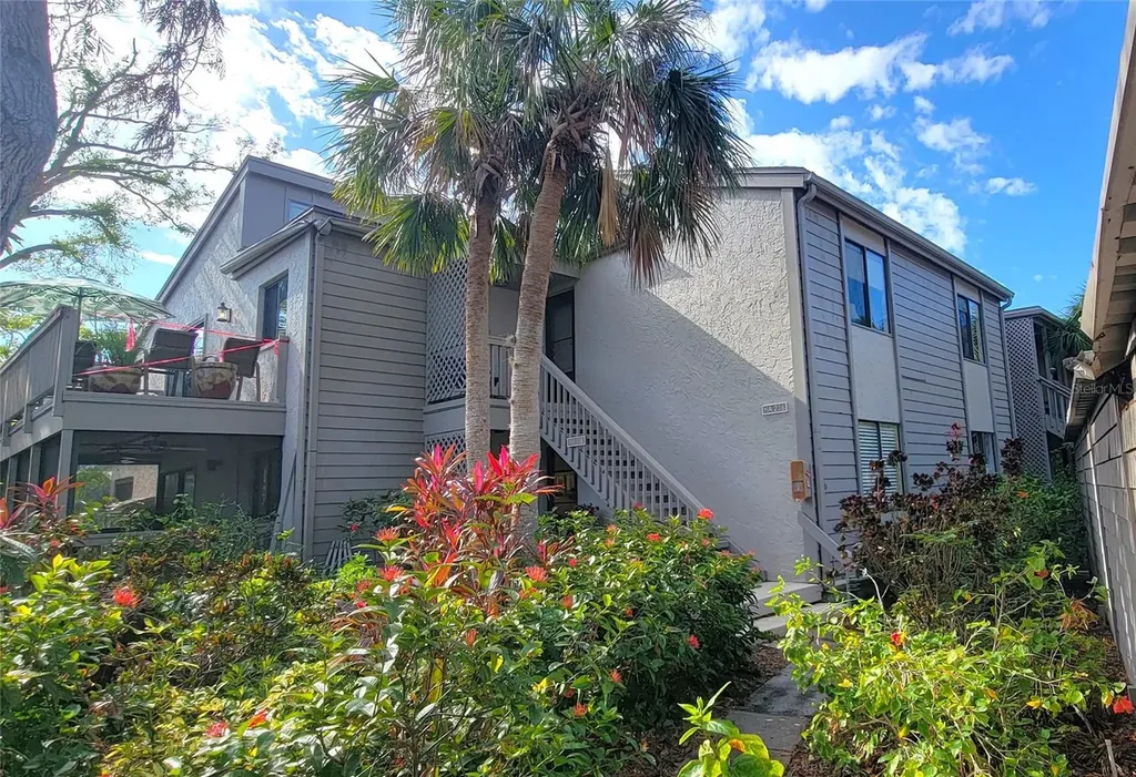 1611 Clower Creek Drive Sarasota FL 34231