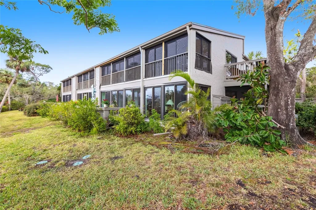 1611 Clower Creek Drive Sarasota FL 34231
