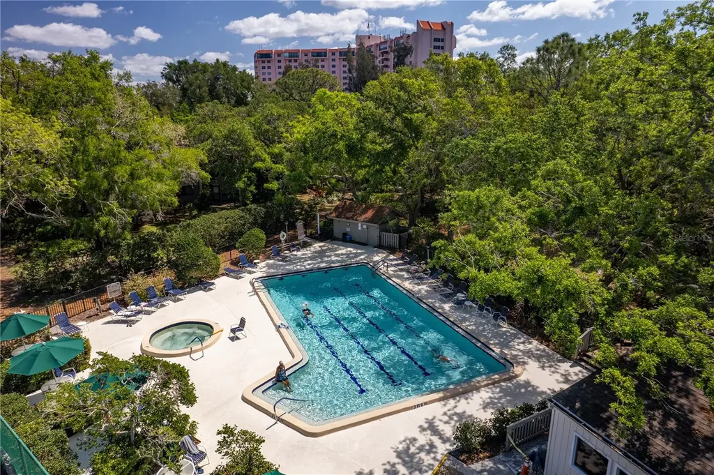 1611 Clower Creek Drive Sarasota FL 34231