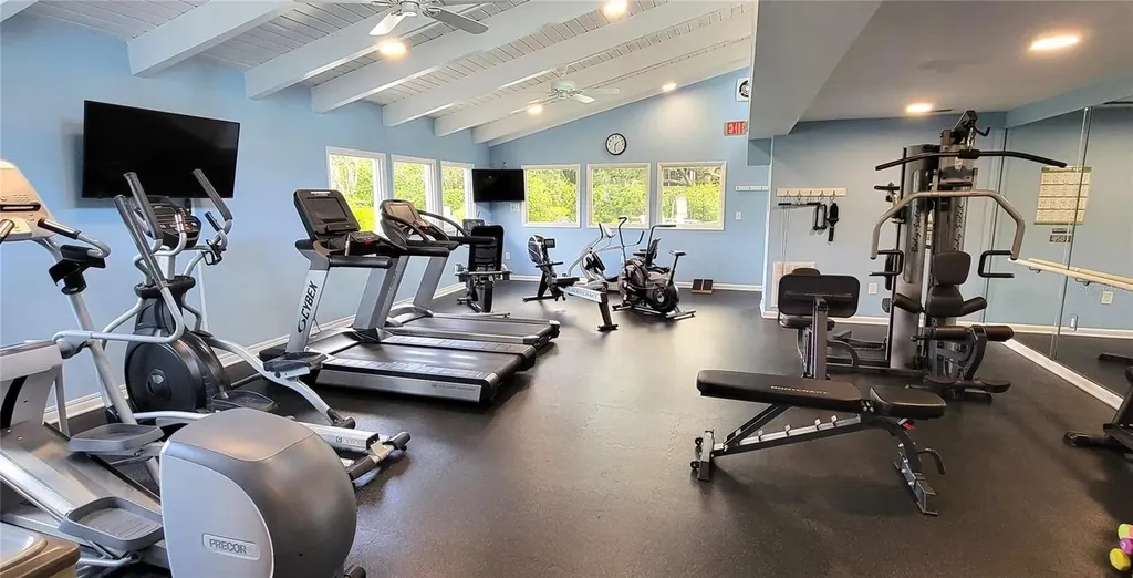 1611 Clower Creek Drive Sarasota FL 34231