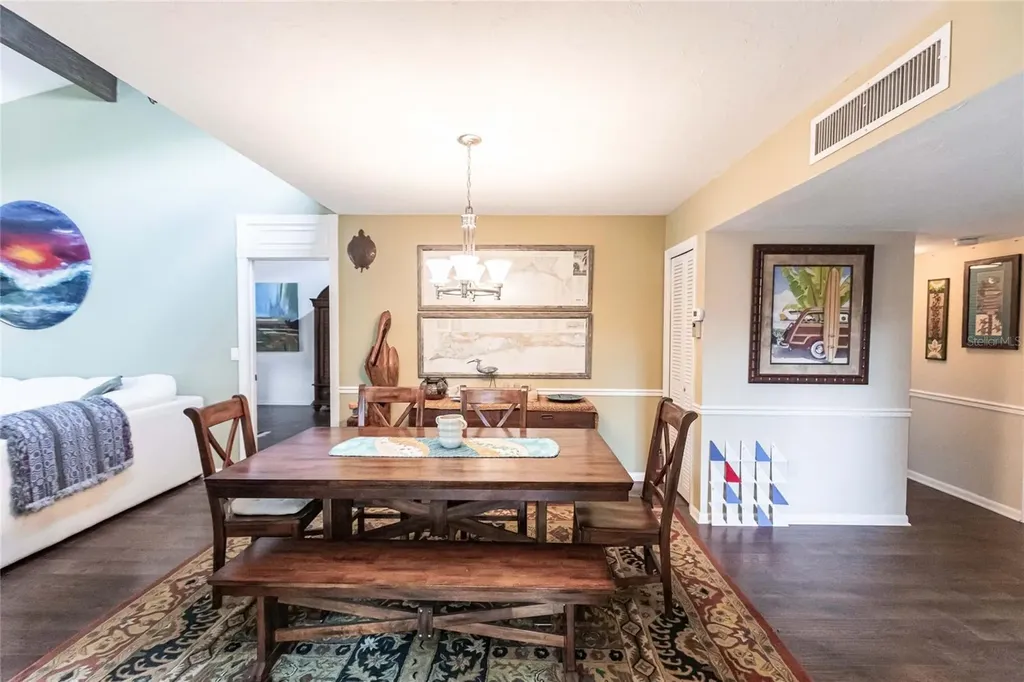 1611 Clower Creek Drive Sarasota FL 34231